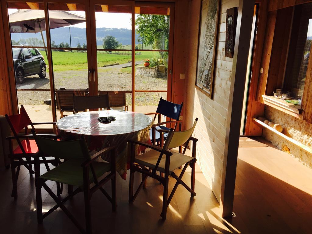 Gite Les Cigognes Orchamps-Vennes ห้อง รูปภาพ